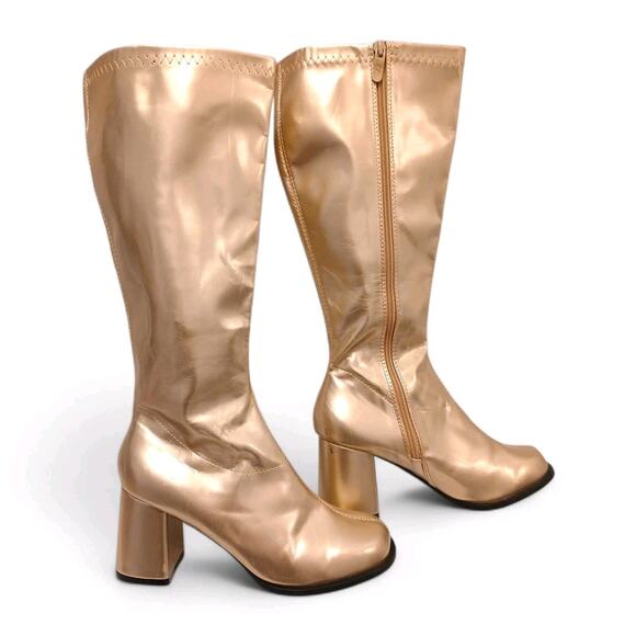 Gold GOGO Boots Wide Calves Sz 8 Block Heels Zipper Round Toe Rain Barbiecore